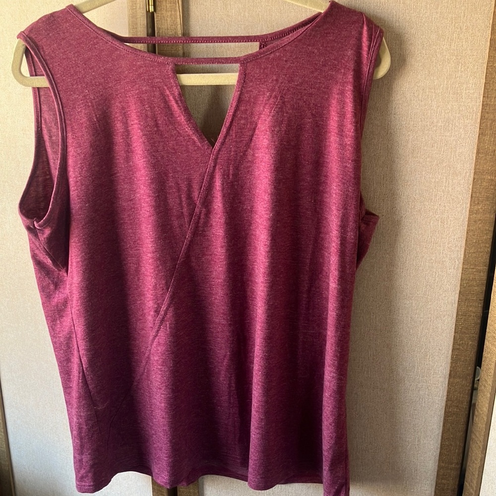 FINAL MARKDOWN Sleeveless poetsky Women's Top xxl